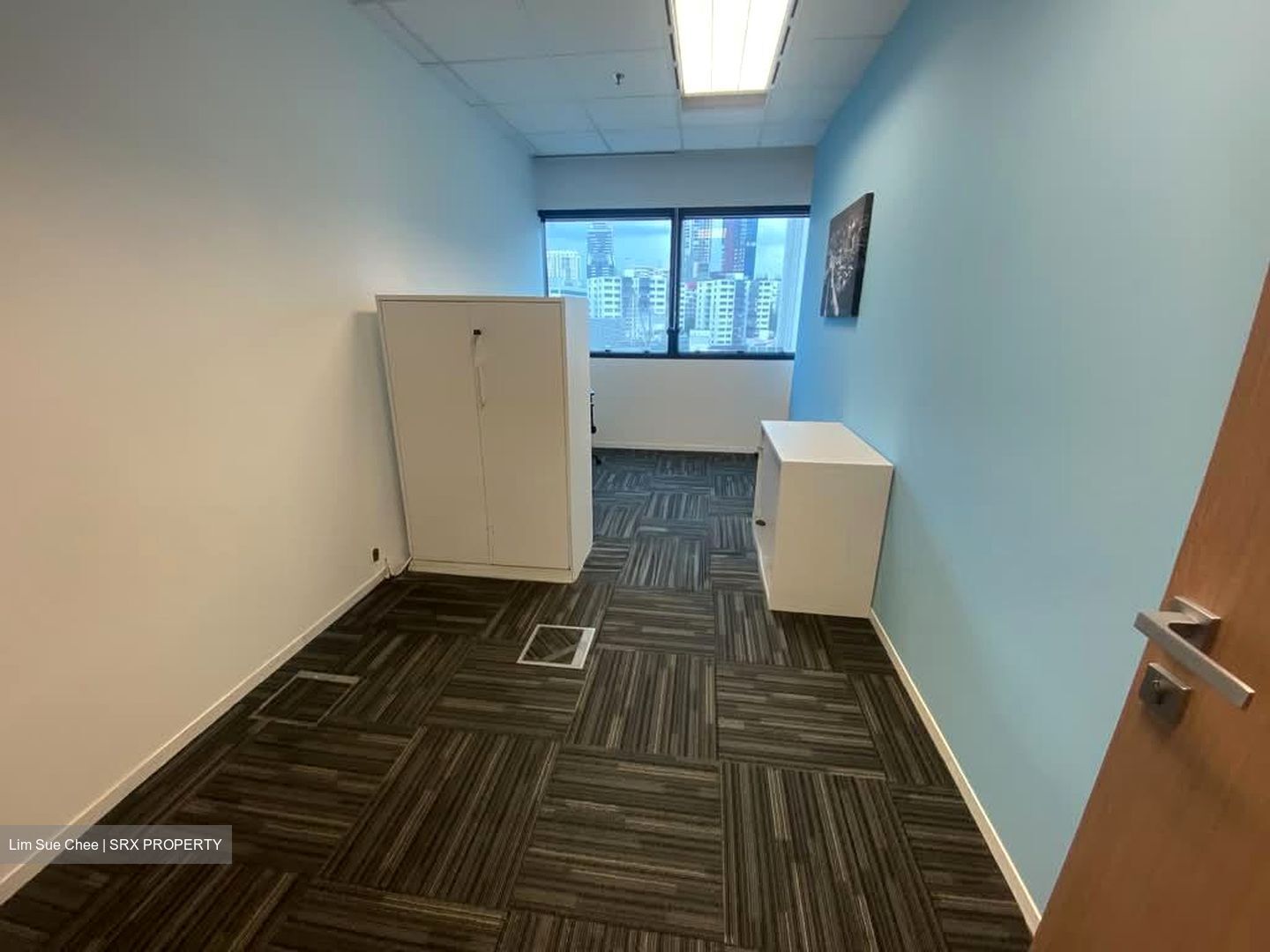 Wisma Atria (D9), Office #553306011